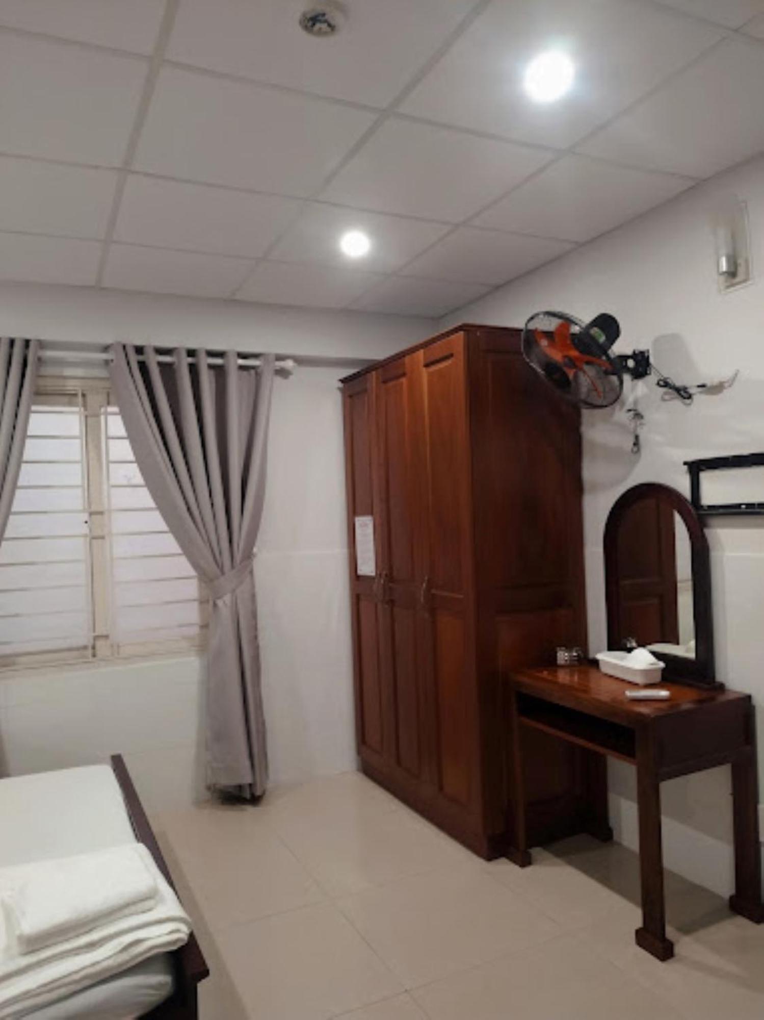 Kathy Hotel Ho Chi Minh City Exterior photo